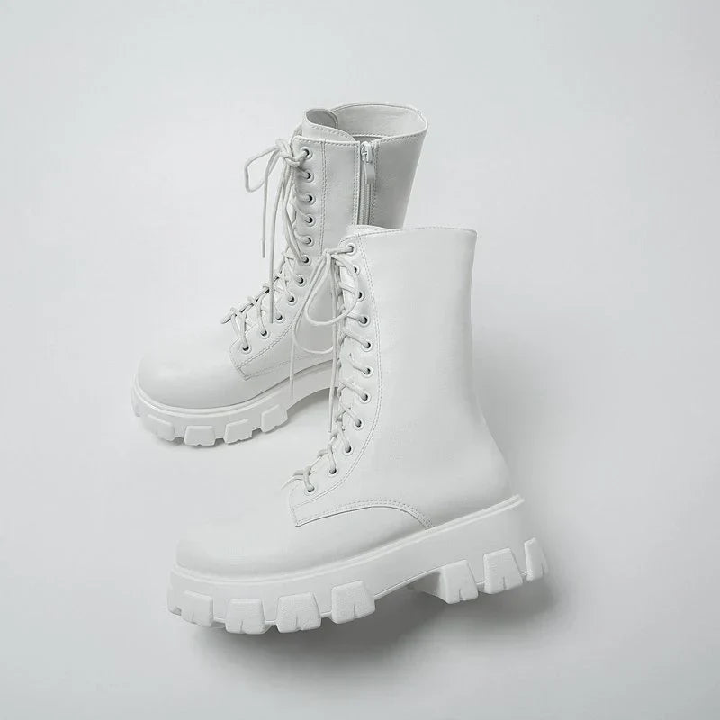 Knöchelhohe Stiefel