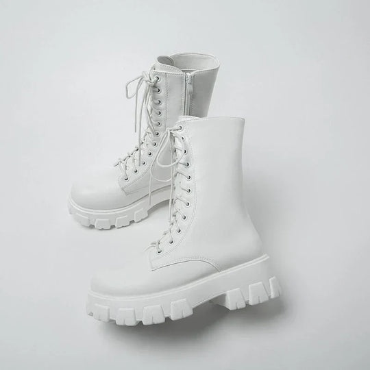 Knöchelhohe Stiefel