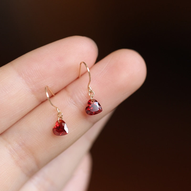 Rote Kristallherz Tropfen Anhänger Ohrringe | Shop Nory