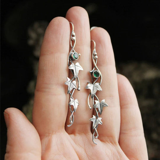 Stilvolle Elfenblatt-Ohrringe - Faylinn | Shop Nory