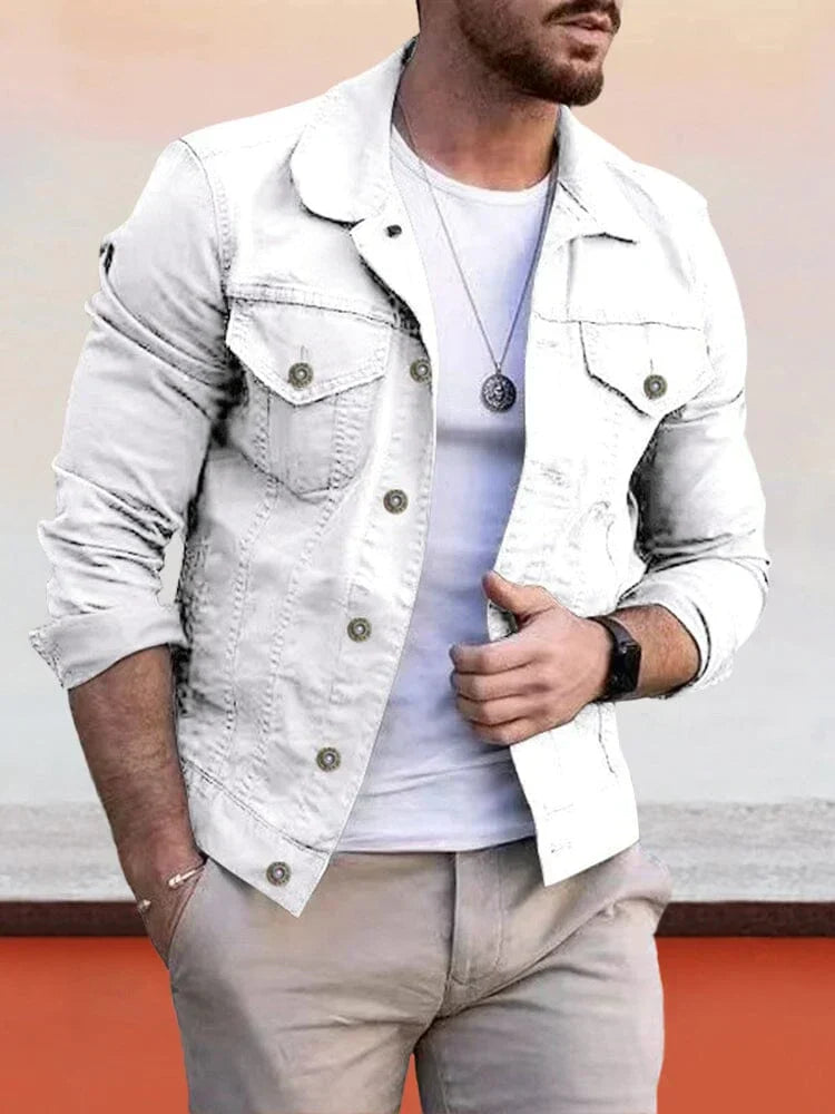 Jeansjacke mit Knöpfen