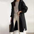 Elegante Taubjacke mit Kapuze