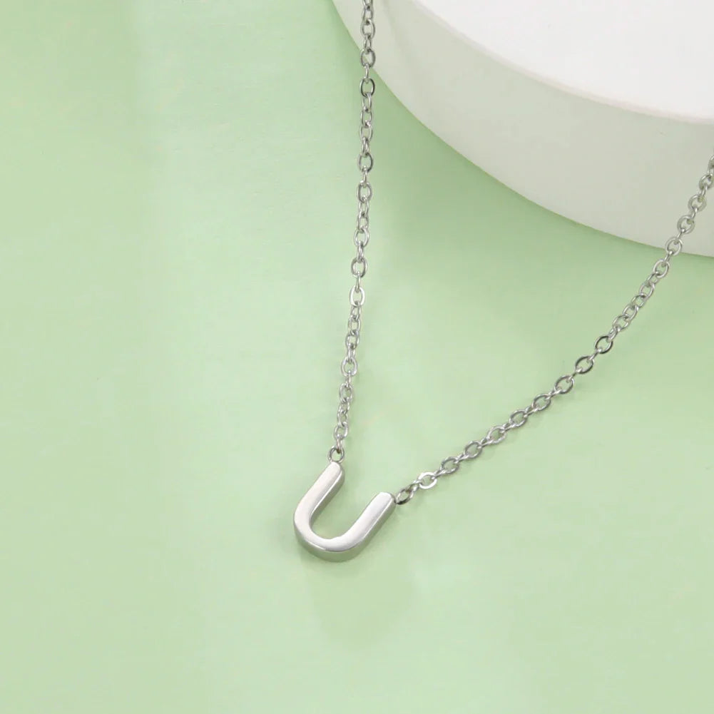 Minimalistische Initialen Halskette – A–Z Alphabet Edelstahl Choker für Frauen Shop Nory