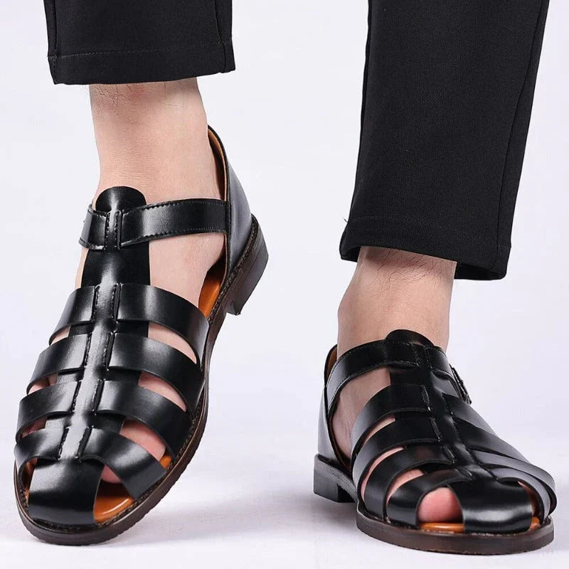 Klassische Sandalen für Männer