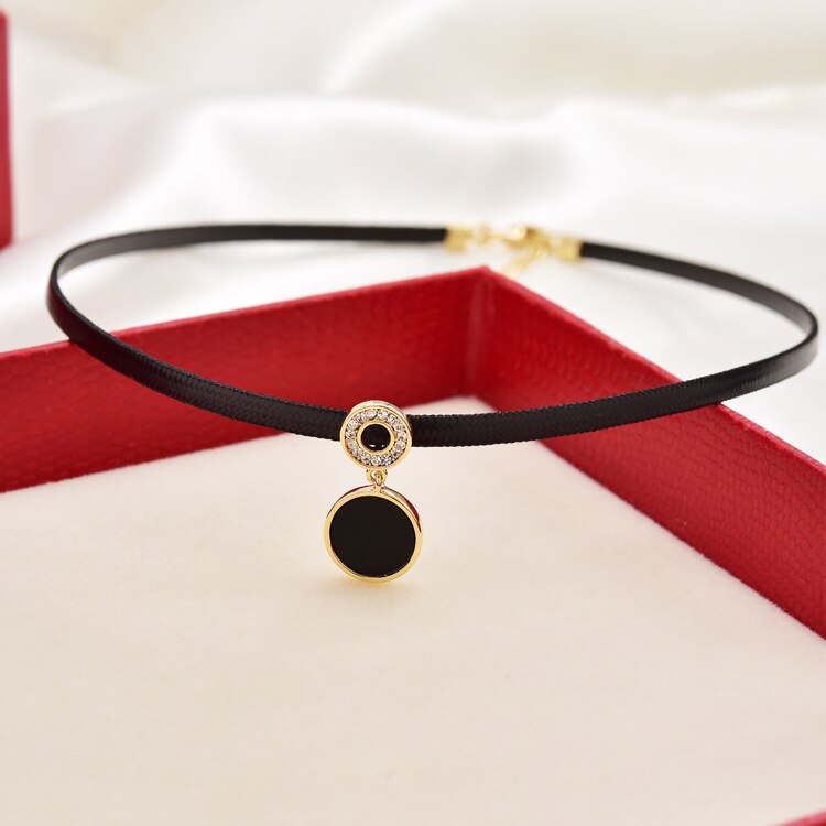 Elegante Süße Schlanke Leder Choker | Shop Nory