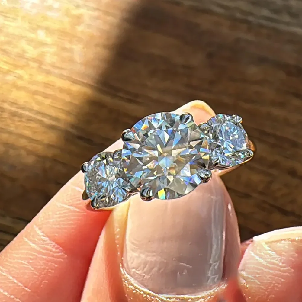 Luminous Moissanite Eleganzring - Bezahlbarer Luxus | Shop Nory