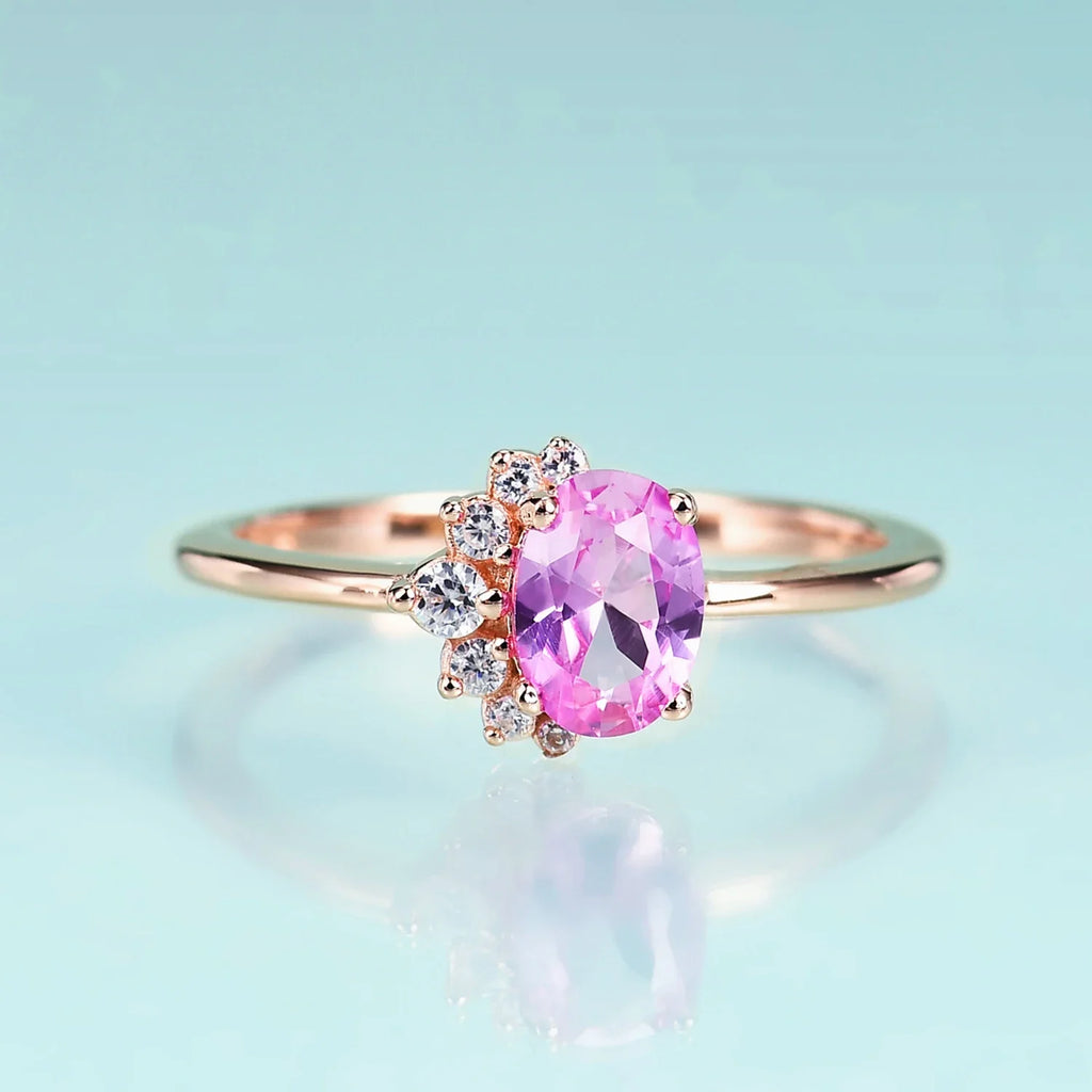 Roségold-Mondsteinring mit klaren Zirkonia, angeordnet in einem Halbkreis, Ehering für Frauen | Shop Nory