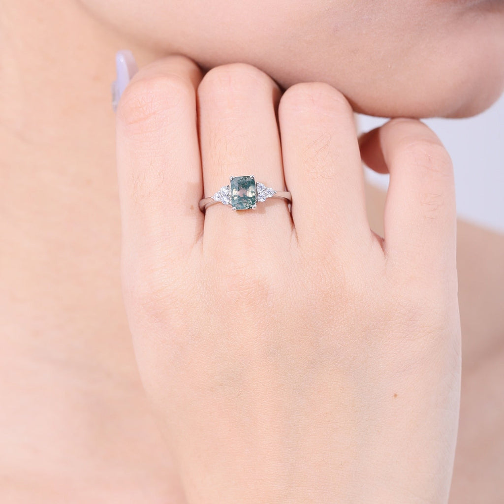 Ring mit Moosachat im Smaragdschliff aus Silber | Shop Nory