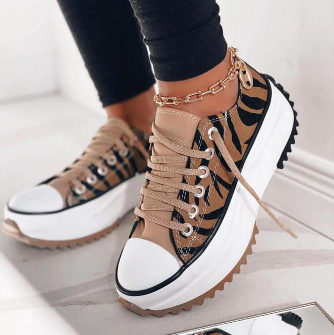 Bequeme Plateau Sneaker