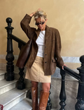 Braune Wildlederjacke Zeitlos und Elegant Perfekt für Übergangszeiten