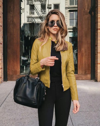 Taillierte Jacke Aus Kunstleder