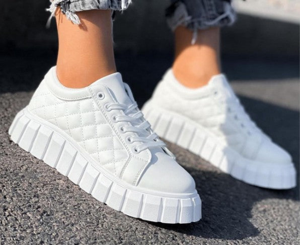Shopnory | Modische Orthopädische Damen-Sportschuhe mit Plateausohle