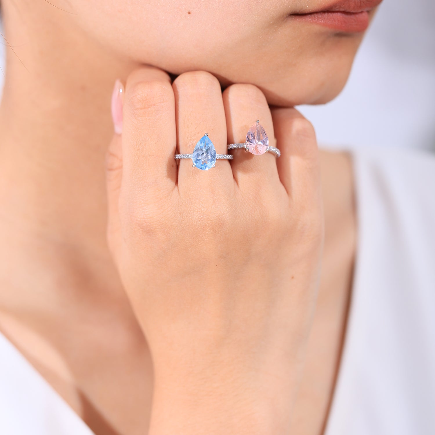 Pfirsich-Morganit-Ring aus Sterlingsilber im Birnenschliff | Shop Nory