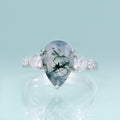 Moosachat birnenförmiger Ring in Silber | Shop Nory