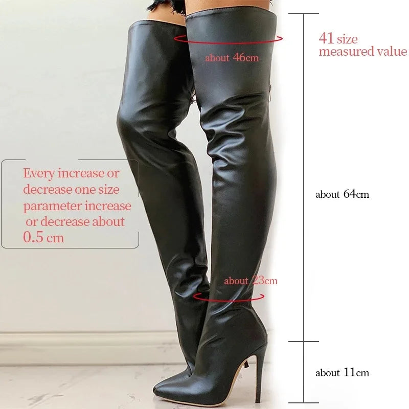 Die Kniehohe Absatzstiefel