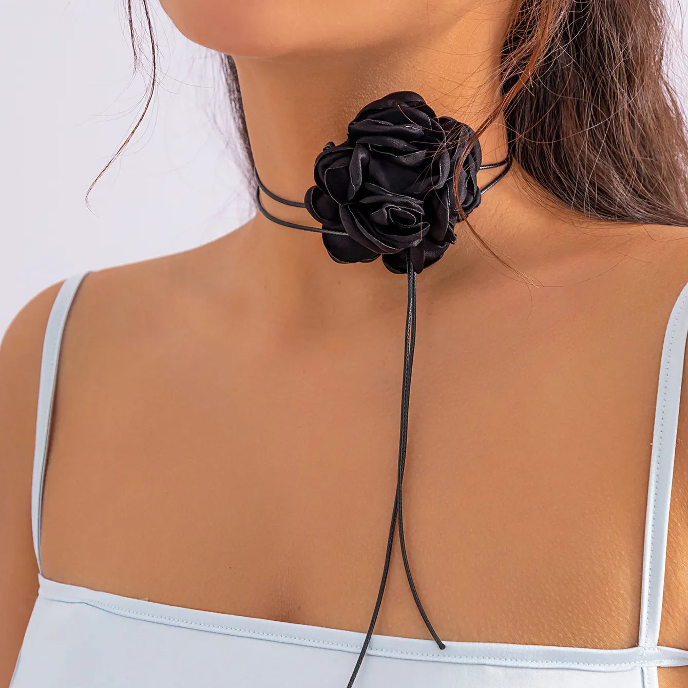Romantische große Rosen Schlüsselbein Choker Halskette | Shop Nory