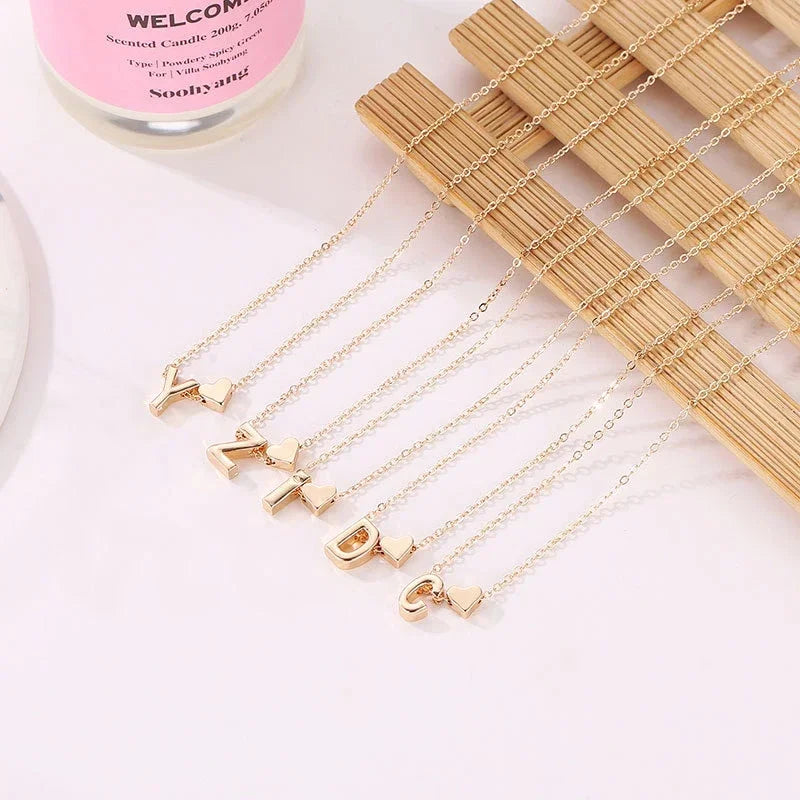 Dainty Initial Herz Halskette – Gold oder Silber Buchstaben Choker für Frauen Shop Nory