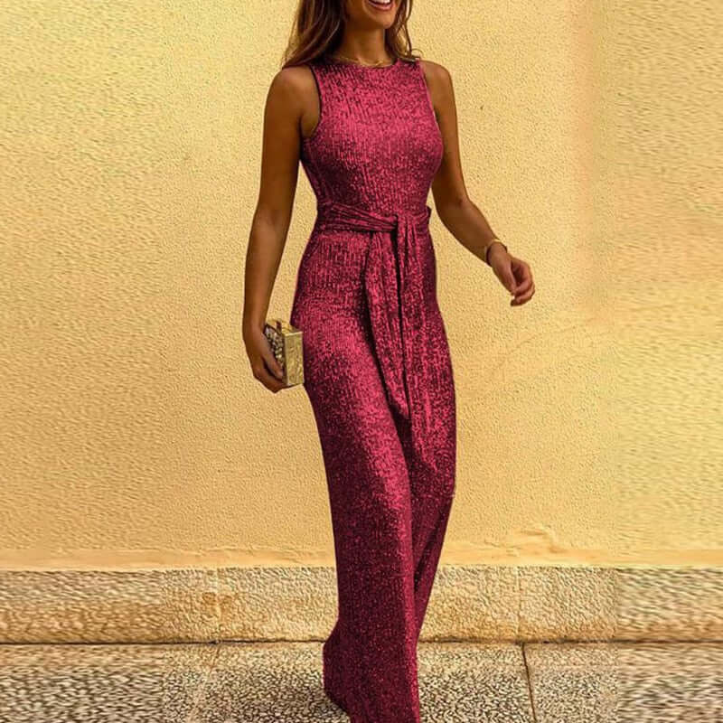 Shopnory | Jumpsuit mit Einem Schulterträger und Verstellbarem Bund