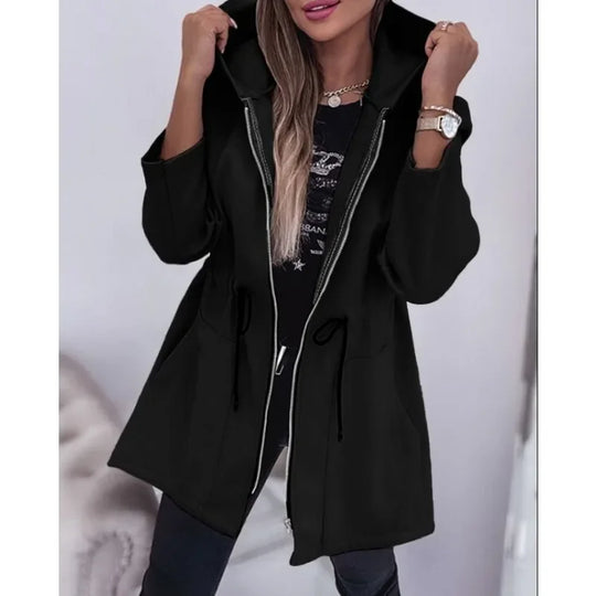 Frühlingsjacke mit Kapuze und plissiertem Bund