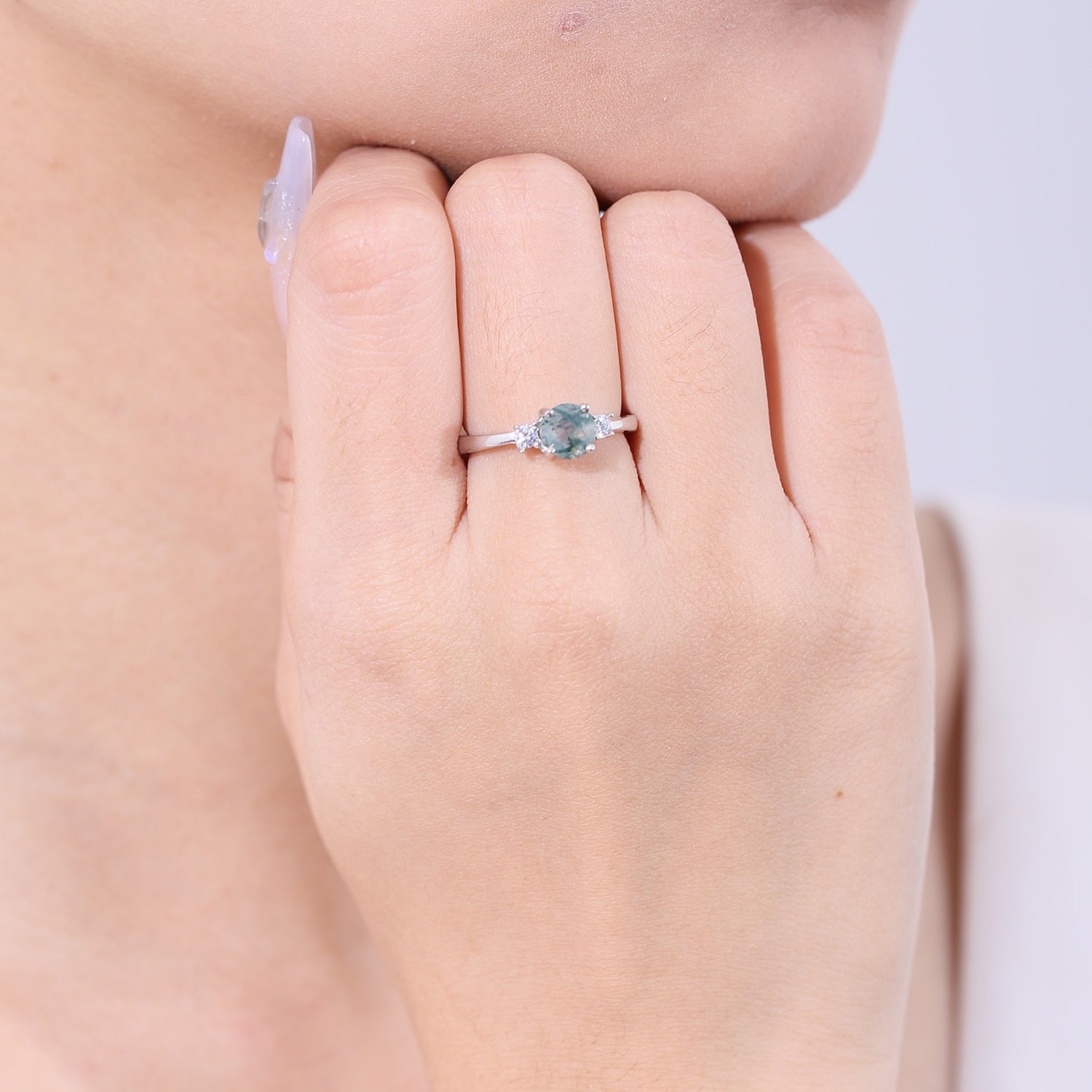 Grüner Moosachat-Ring, klassischer Verlobungsring mit drei Steinen in Silber | Shop Nory