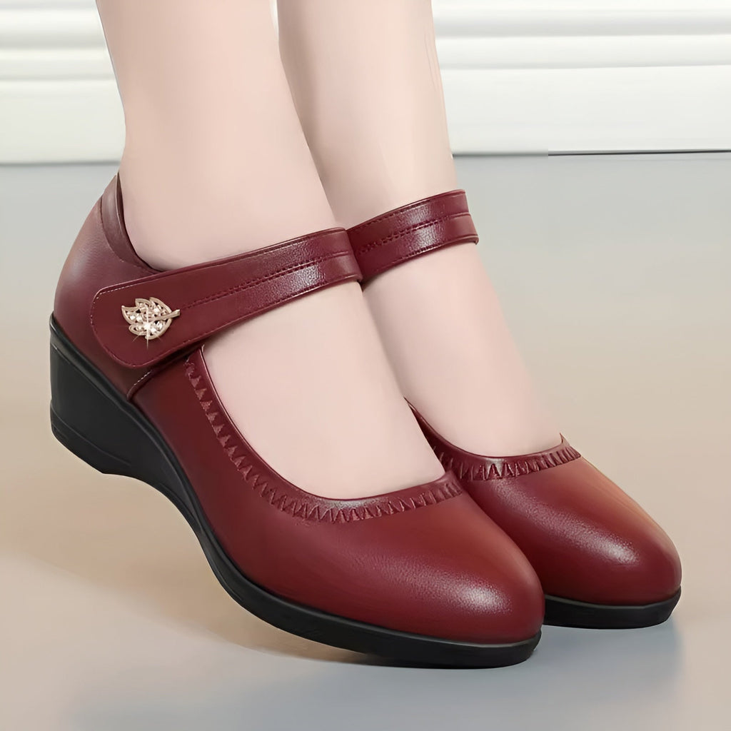 Klassische Damen-Lederschuhe, weich & stilvoll