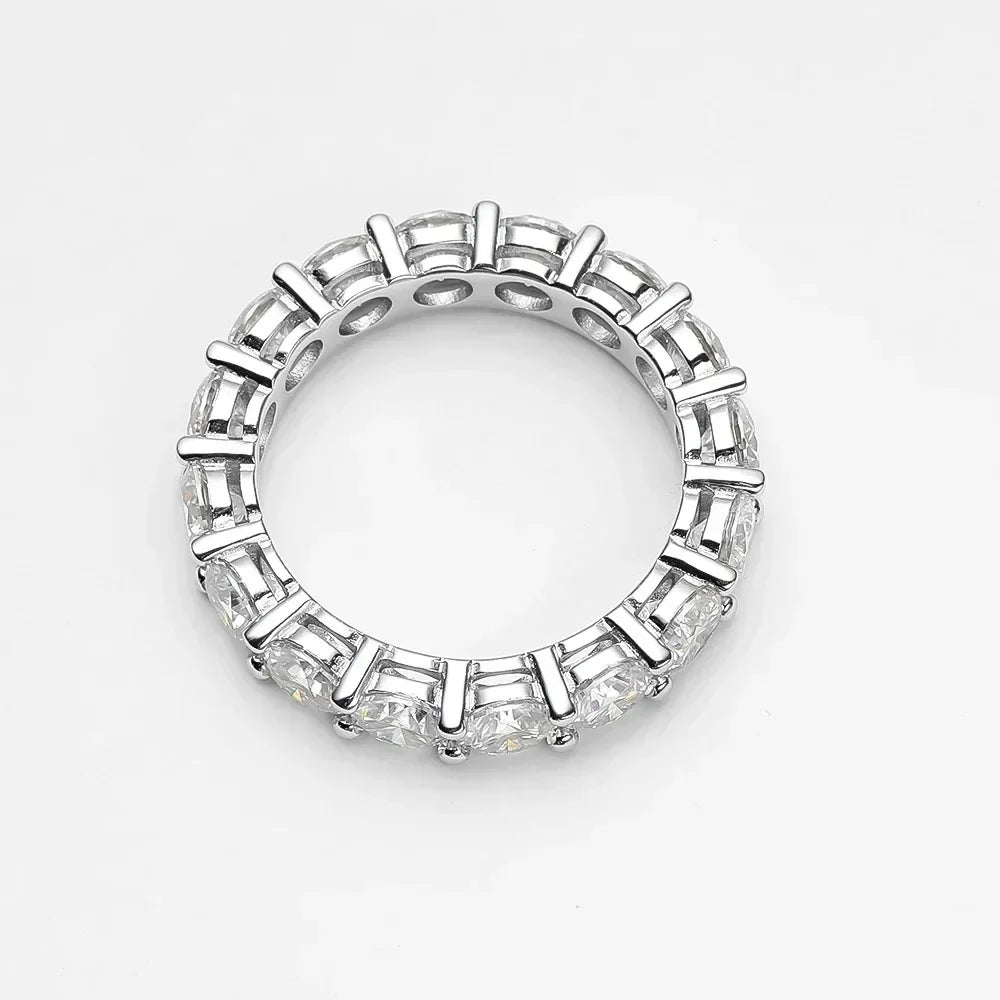 Exquisites 2,2 CT Moissanite Ewigkeit Ring in 18k vergoldet | Shop Nory