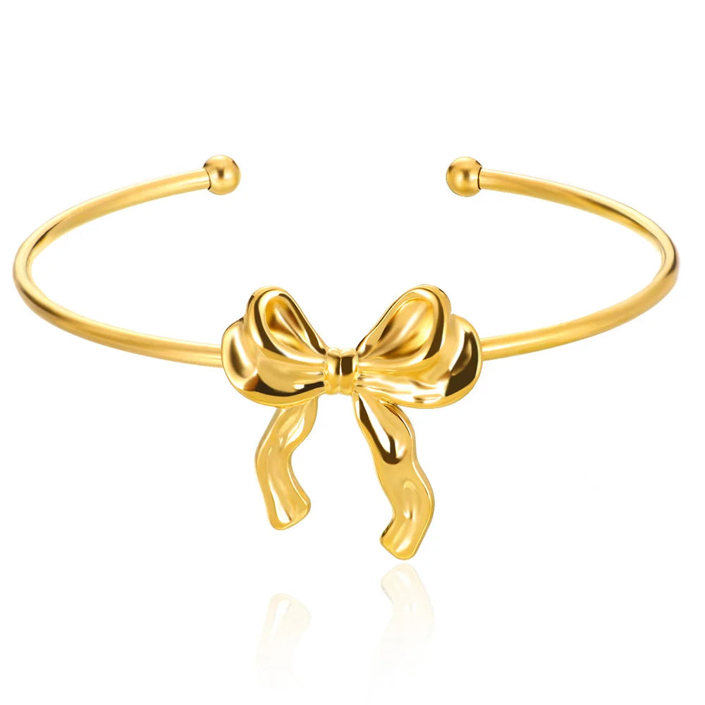 Vintage Floral Armreif – Goldfarbiger Edelstahl-Bangle für Frauen Shop Nory