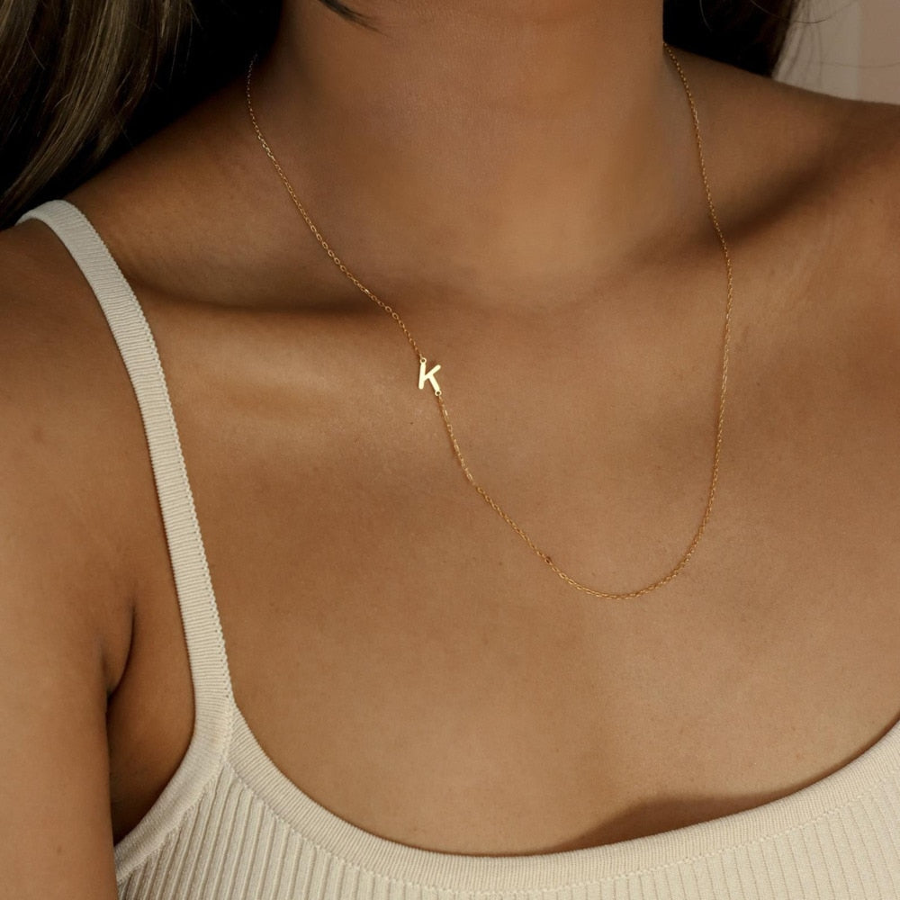 Edelstahl Tiny Initial Anhänger Halskette | Shop Nory