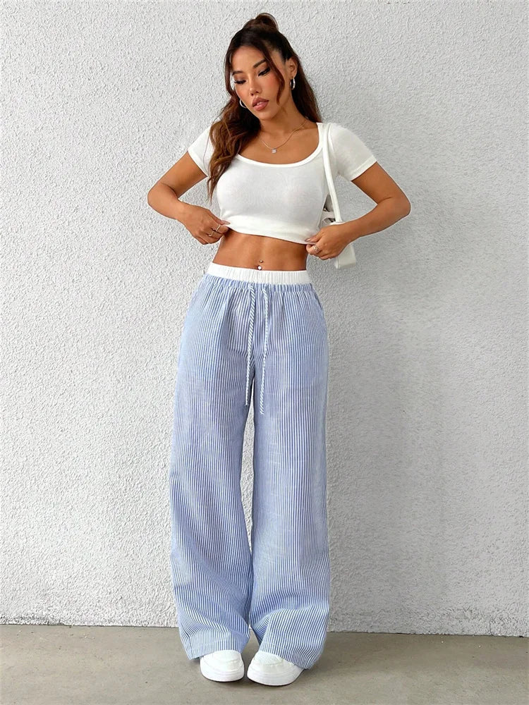 Gestreifte Hose mit Weitem Bein