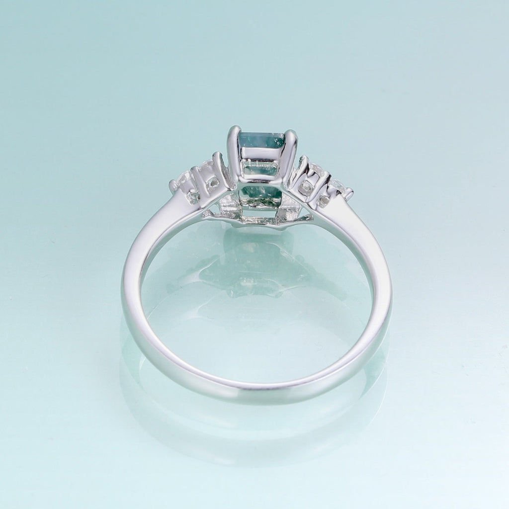 Ring mit Moosachat im Smaragdschliff aus Silber | Shop Nory