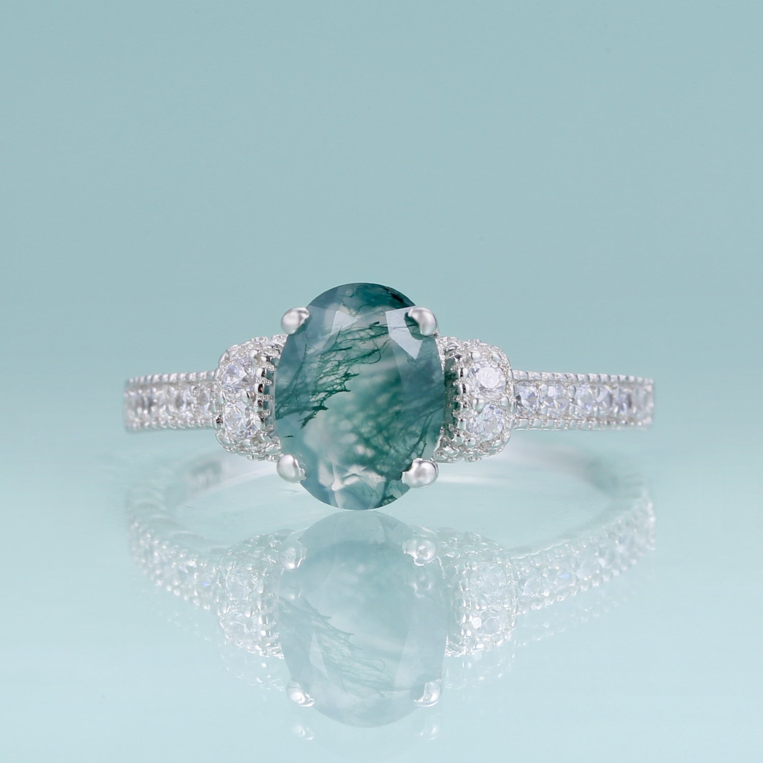 Silberner Moosachat-Ring im Art-Deco-Stil mit ovalem Pavé-Fassung | Shop Nory