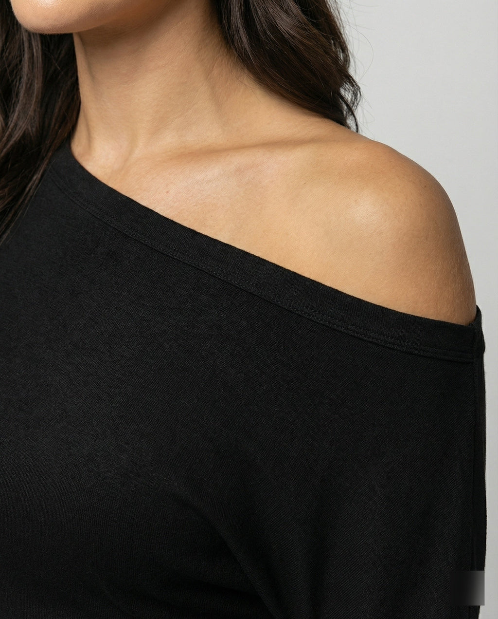 Sexy Off-Shoulder Minikleid Langarm Figurbetontes Herbst Kleid Schwarz