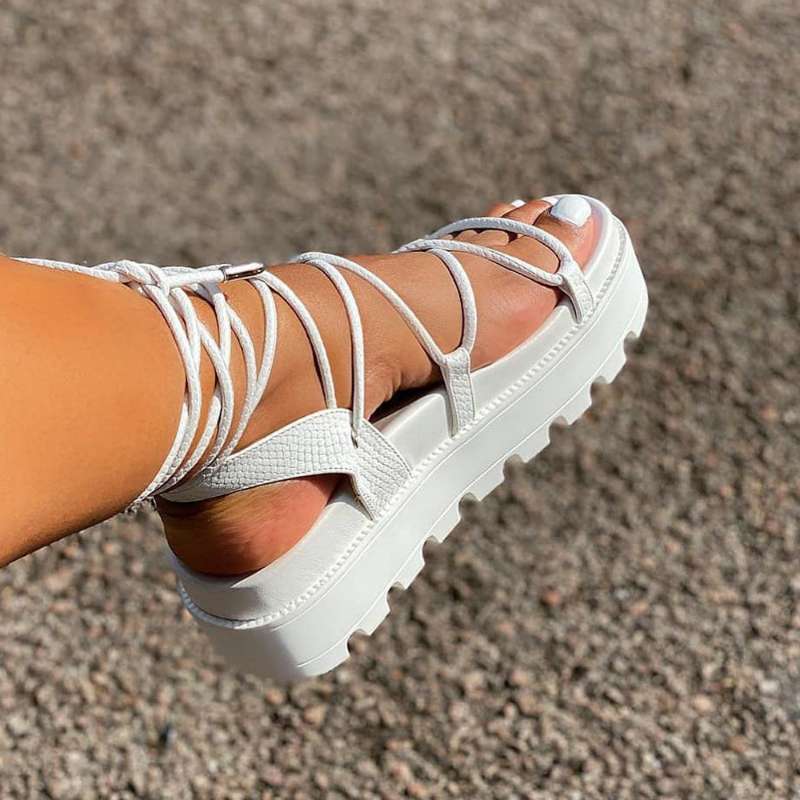 Shopnory | Sandalen mit Bändern
