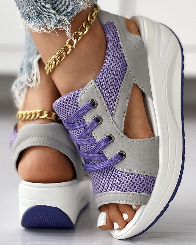 Trendkick: Atmungsaktive Sneaker-Sandalen