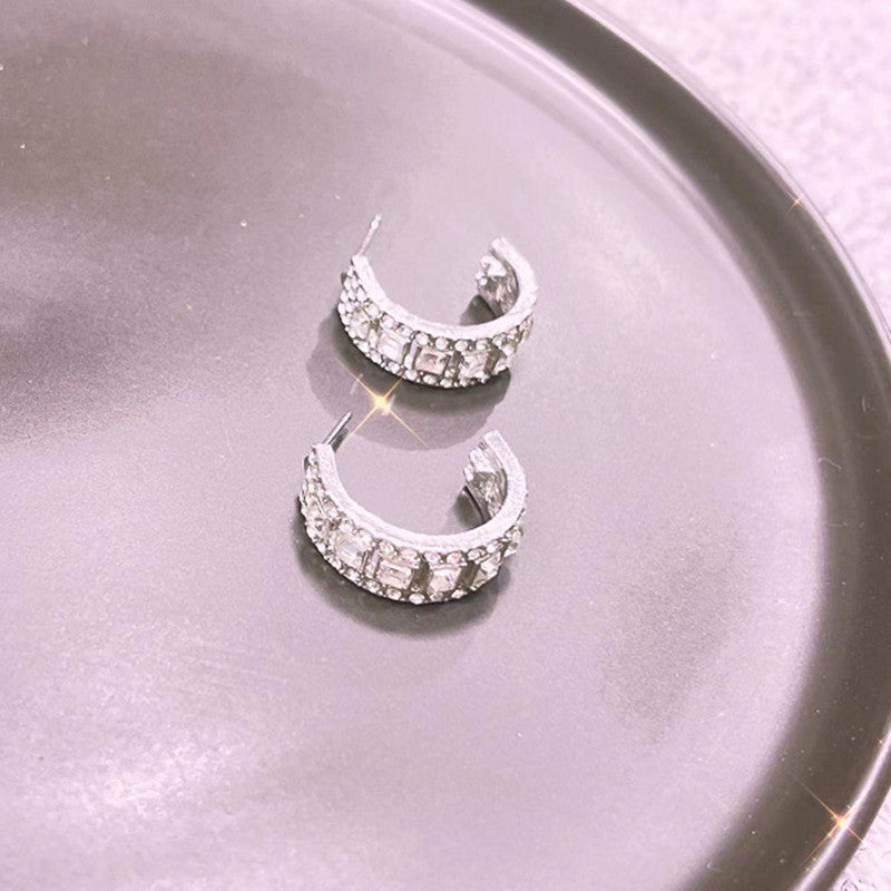 Damen Strass C-förmige Creolen Funkelnde Partyohrclips | Shop Nory