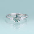 Grüner Moosachat-Ring, klassischer Verlobungsring mit drei Steinen in Silber | Shop Nory