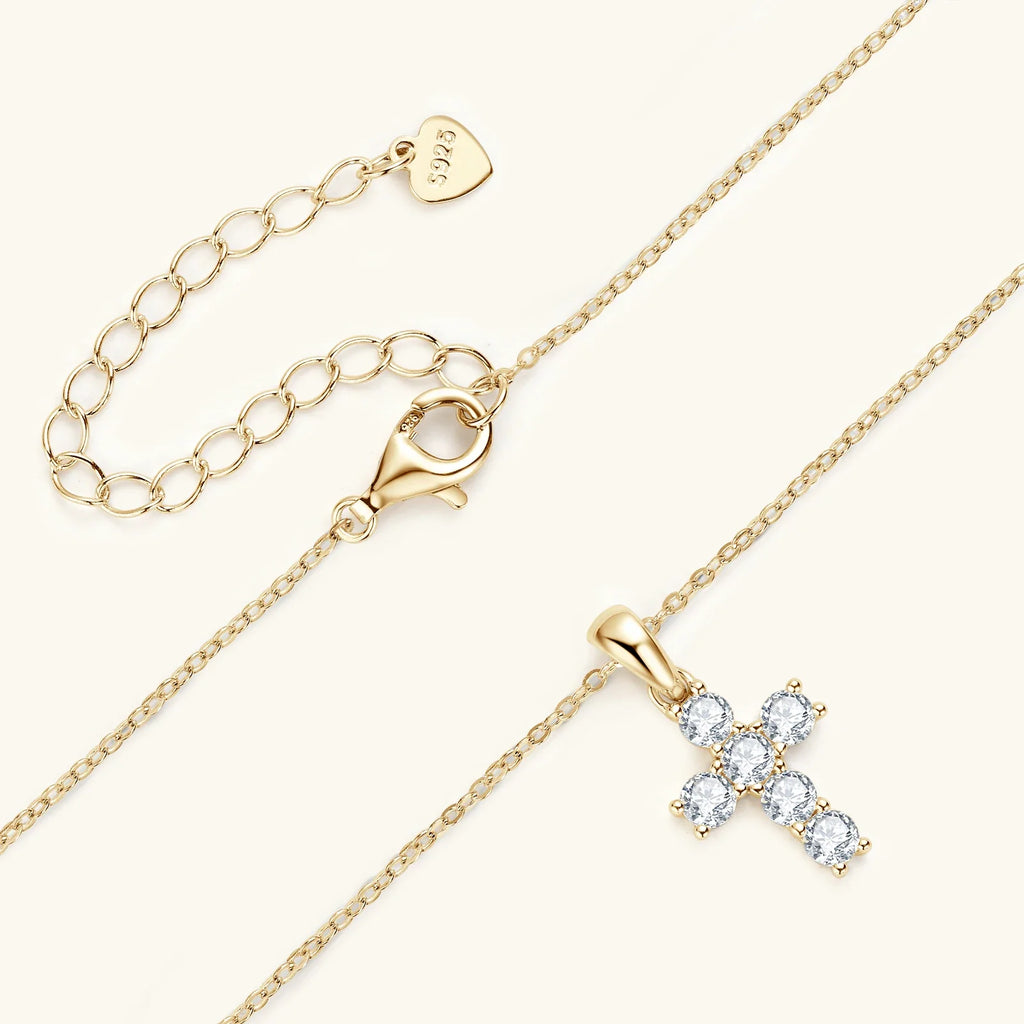 Luxuriöse Moissanit Kreuz Halskette - Erschwingliche Brillanz | Shop Nory