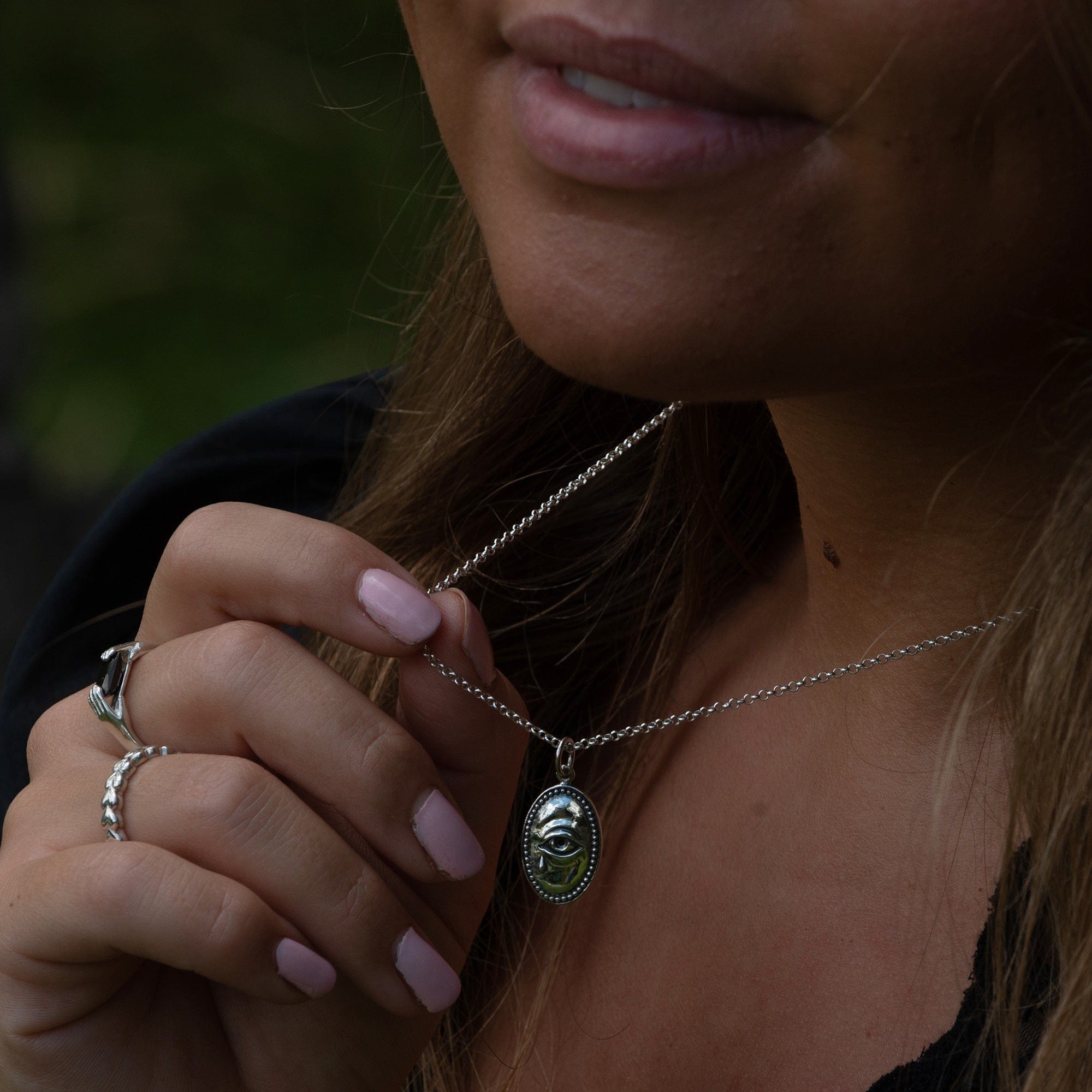 Silber Weeping Eye Charm Halskette | Shop Nory