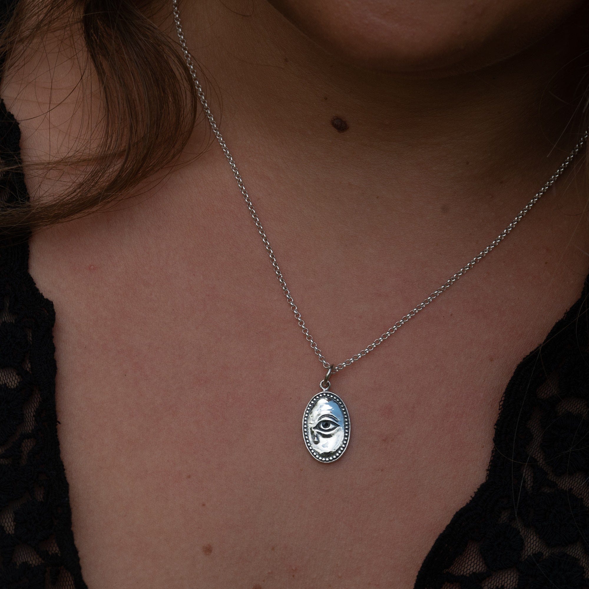 Silber Weeping Eye Charm Halskette | Shop Nory