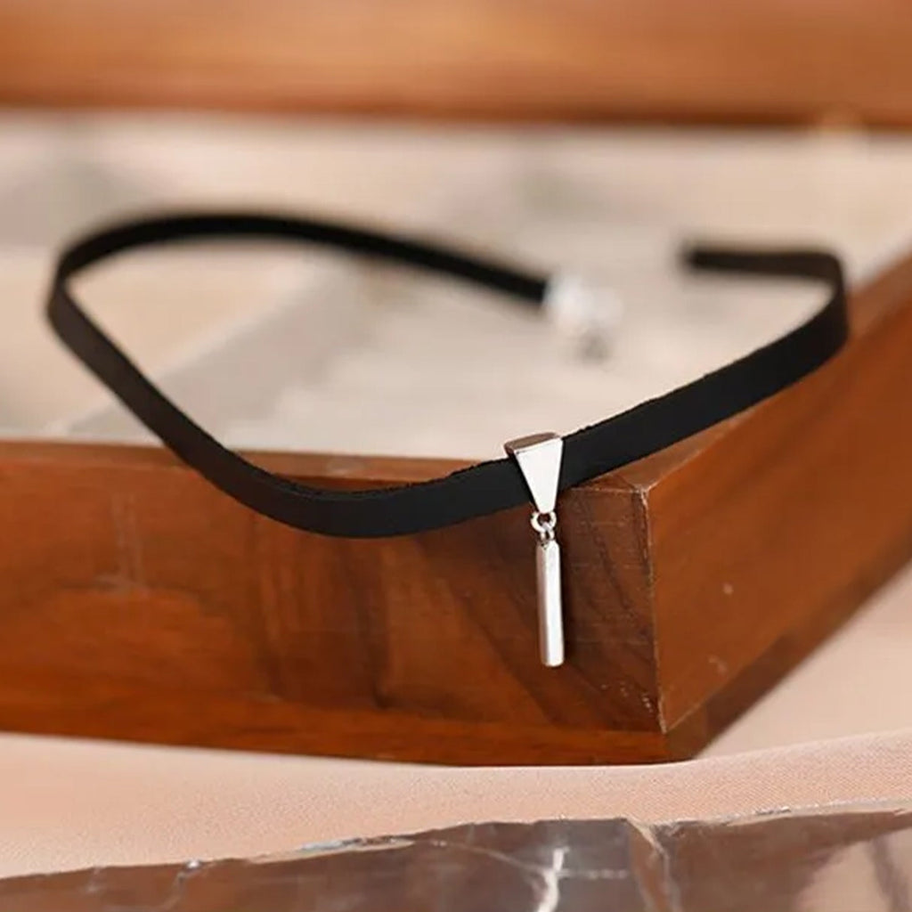 Einfaches Silbersbar-Choker | Shop Nory