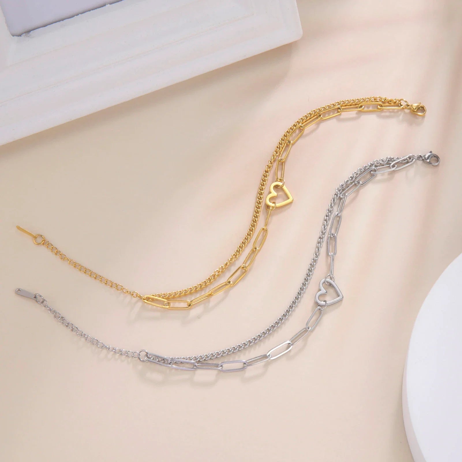 Edelstahl Skyrim Herz Charm Armband | Shop Nory