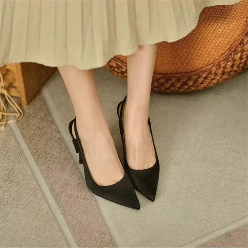 Slingback-Absätze - Spitzenzehen - Hoher Absatz - Slingback-Pumps - Damenabsätze