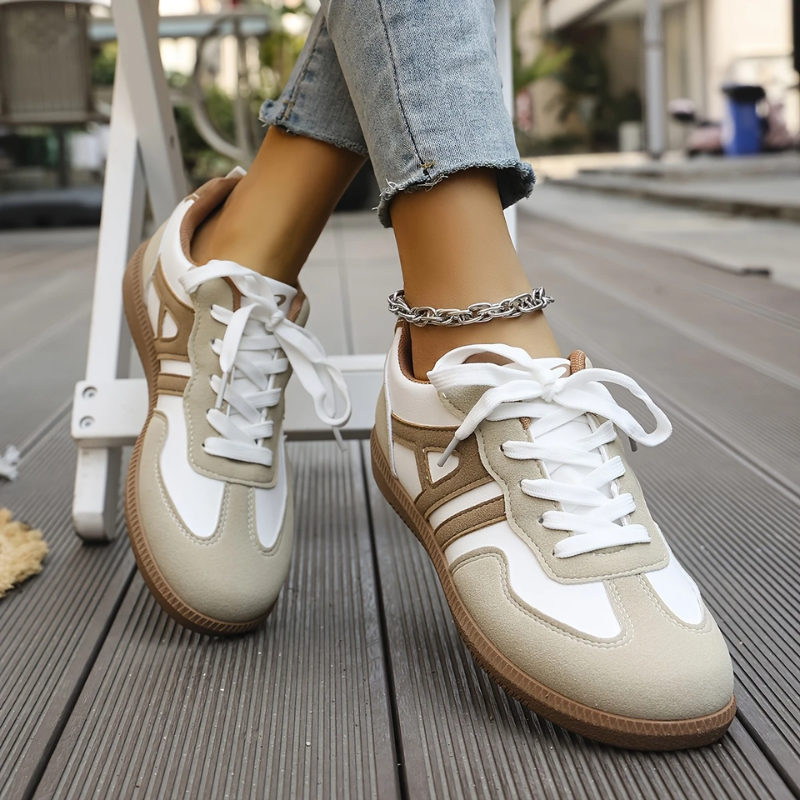 Sneakers | Beige | Schnürsenkel | Lässige Sneakers | Damenschuhe