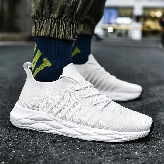 Atmungsaktiver Sportschuh für Herren mit Schaumsohle