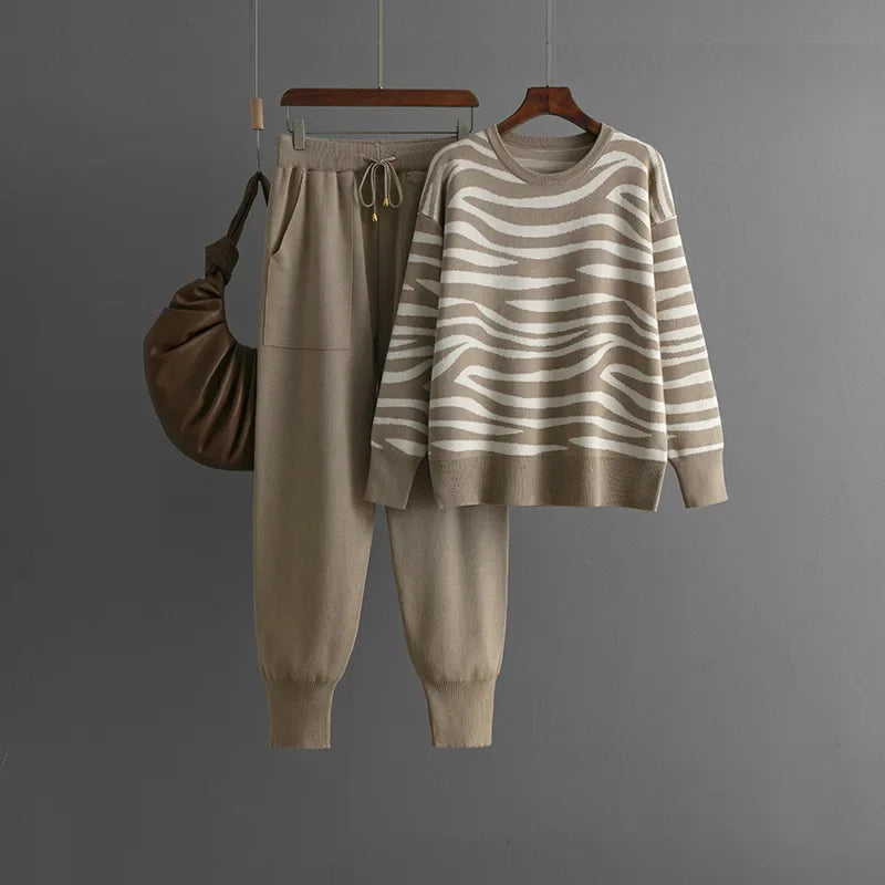 Shopnory | Lounge Set mit ZShopnoryra-Muster