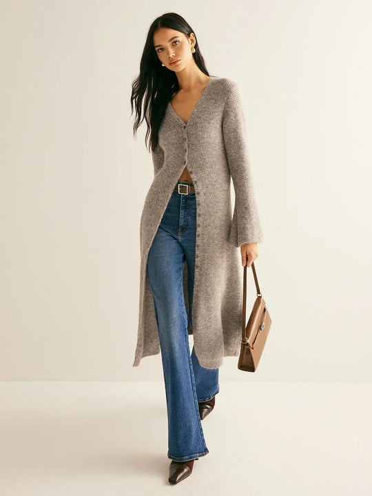 Shopnory | Lange Strickjacke mit Knöpfen V-ausschnitt Elegant und Komfortabel