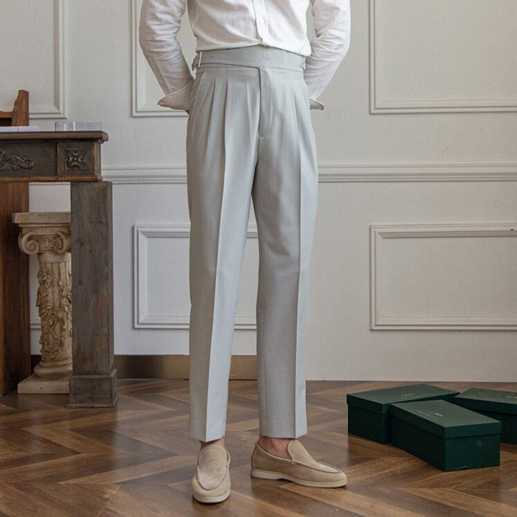 Classic: Stilvolle Hose mit Schnalle