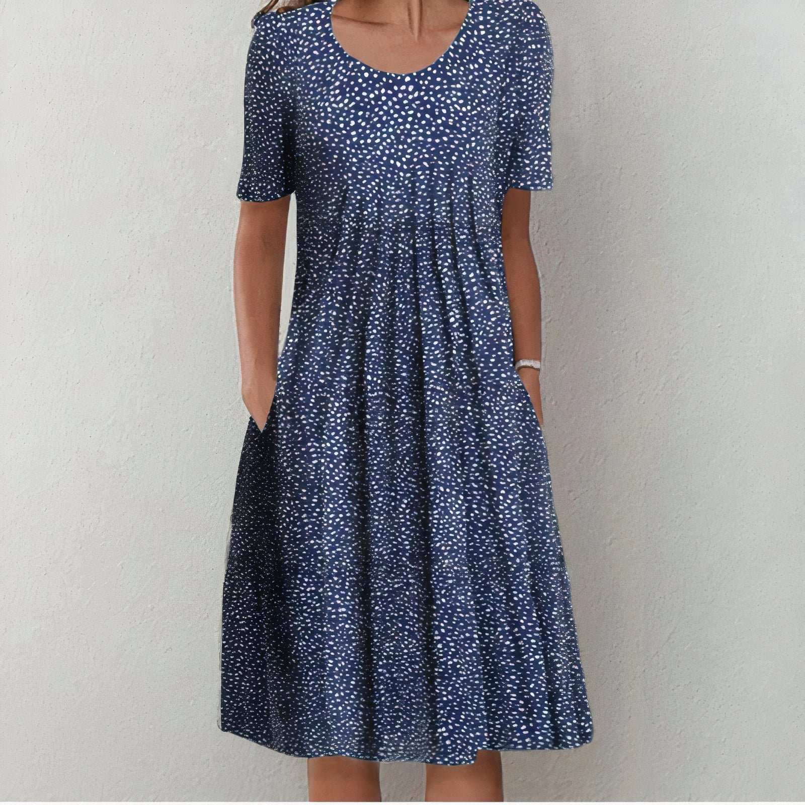 Elegantes Kleid aus weichem Mischgewebe