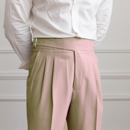Classic: Stilvolle Hose mit Schnalle