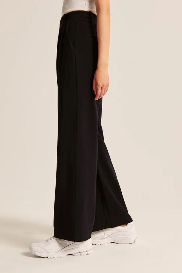 Hose mit Weitem Bein Vielseitige Eleganz